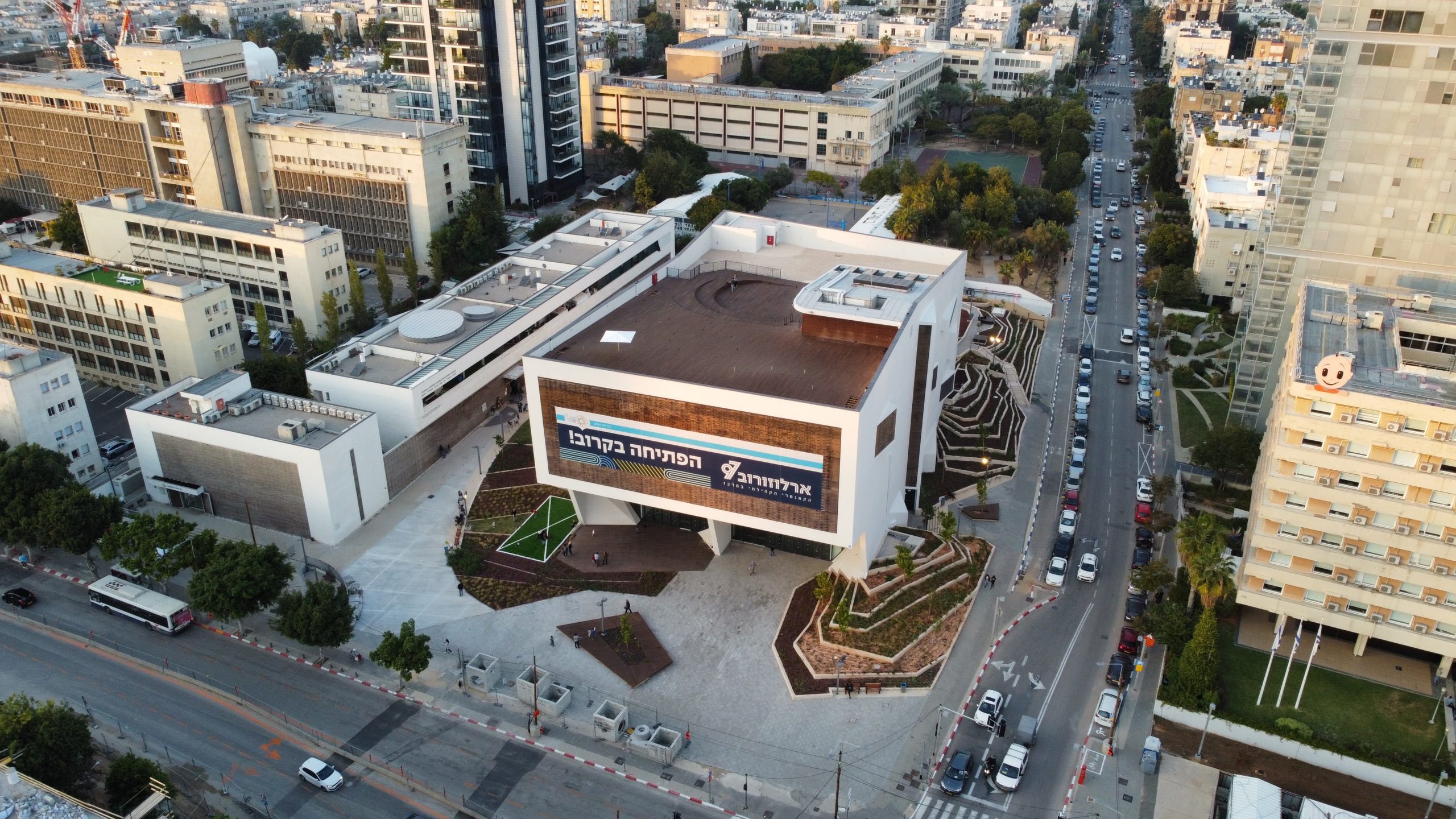 Engineering Control for the Tel Aviv Municipality